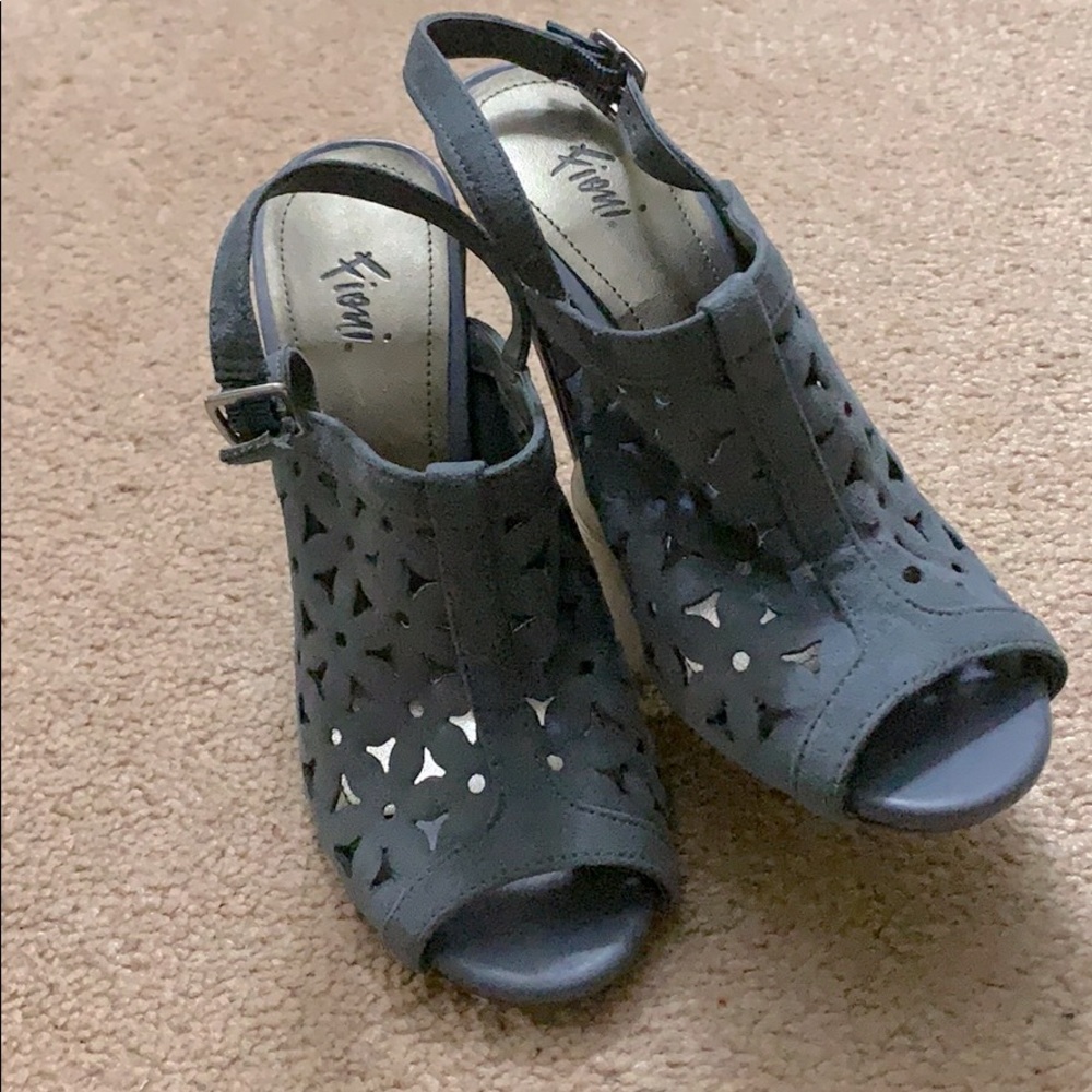 Fioni shoes